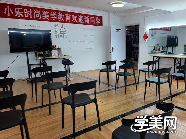 20251129447960.jpg 校区7.jpg